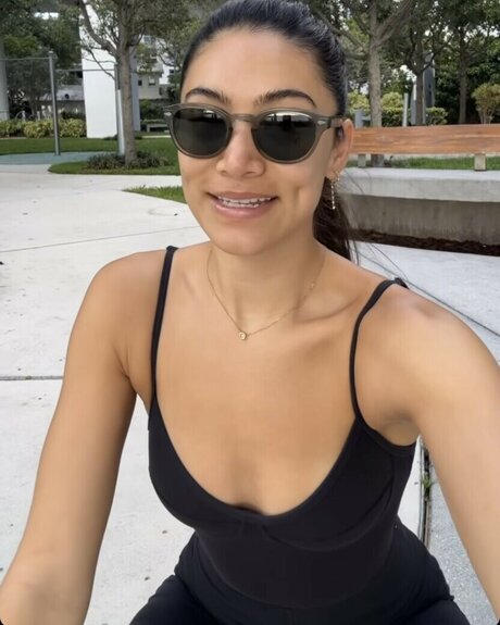 schwarzer hahnrei nur fans exklusive hübsche fotos