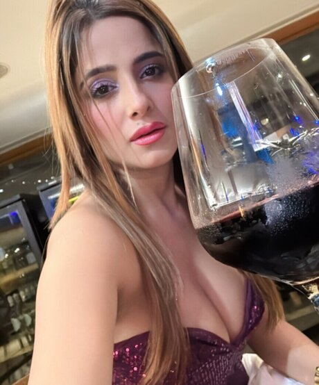 nackte junge onlyfans sexy schöne galerien