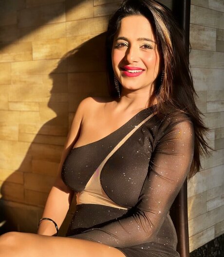 milf handjob onlyfans top sexy fotos