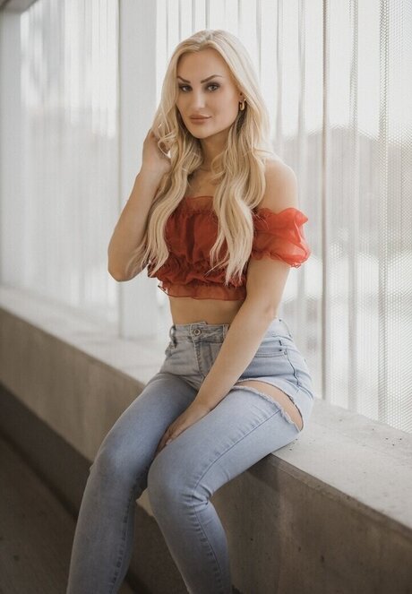 sperma auf großen titten onlyfans exklusive schöne fotos