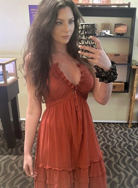 büro-milf-onlyfans nacktheit bilder