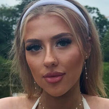 Emma Cassidy model freie bild