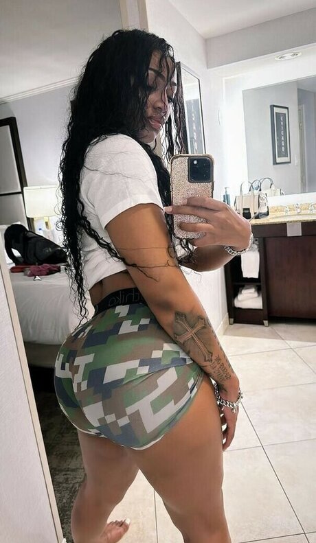 Jada Thorpe kostenlose pornographische bild