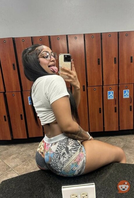 Jada Thorpe heiße hd fotos