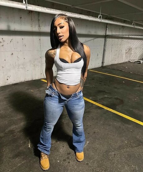 Jada Thorpe freie sexy foto