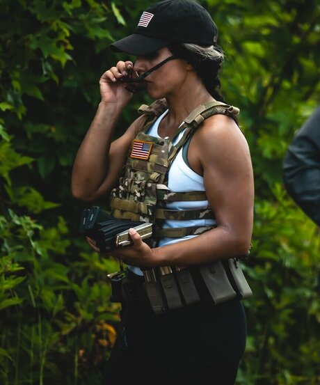 Tulsi Gabbard nackt kostenlose archiv