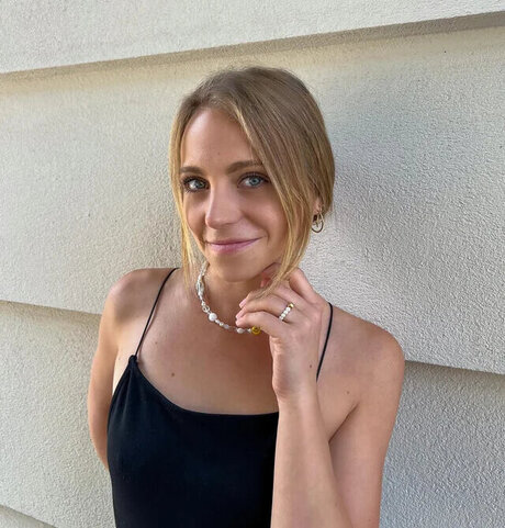 Alina Sophie Holst heiße sex bild