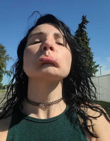 vollbusige reife onlyfans hübsche top bild