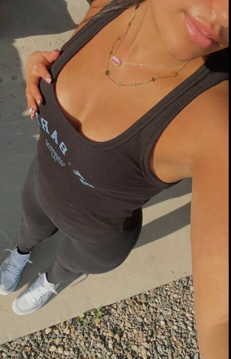 Arleigh Burke top nacktheit bilder