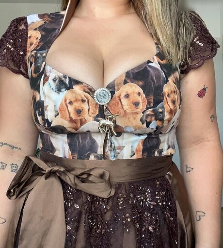 asiatische reife onlyfans erwachsene pornografische foto