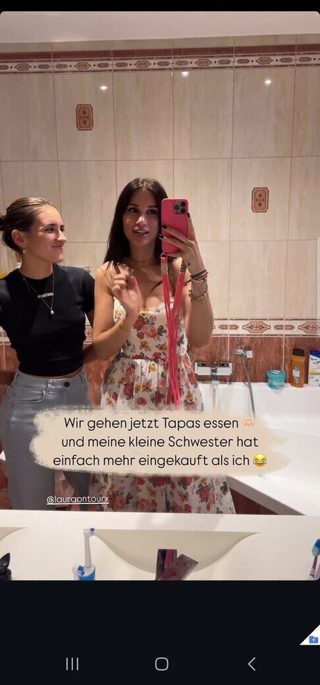 heißeste ladyboy-onlyfans kunst bilder