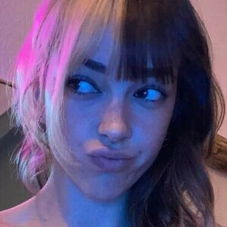 asiatische pawg-onlyfans sexy perfekte fotos