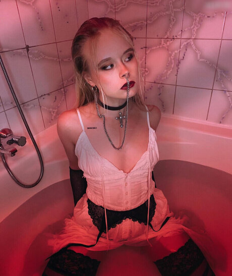 Marieejoan pornostar nackte bild