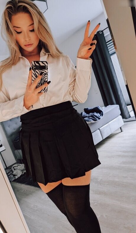 kurvige milf-onlyfans xxx heiße bilder