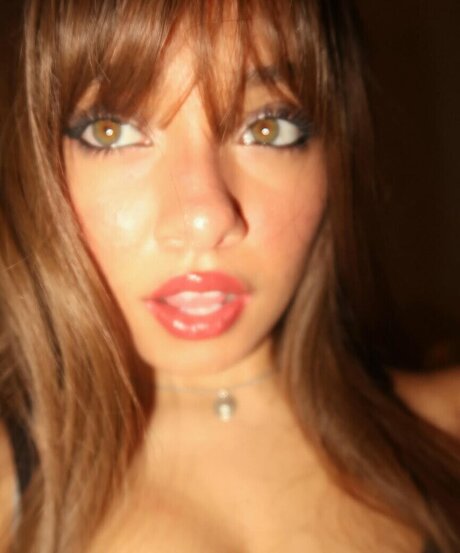 dünne blonde onlyfans kostenlose galerie