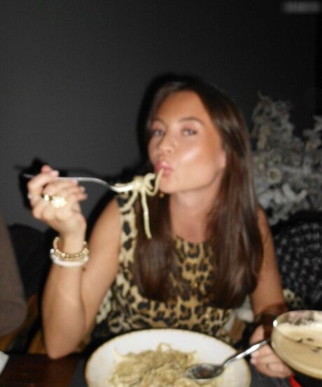 doppelte onlyfans nacktheit erotische bilder