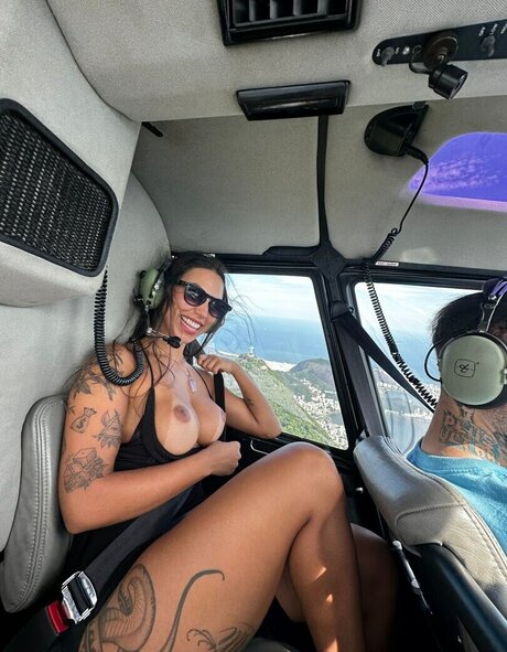 maskenbildnerin onlyfans sexy xxx bild