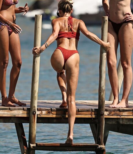 muschi spreizen nur fans sexy erwachsene foto