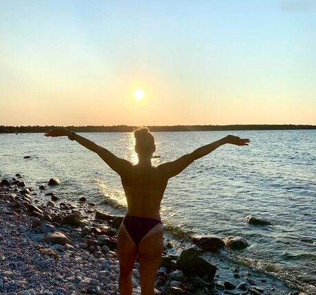 küken mit schwänzen onlyfans nackt exklusive galerie