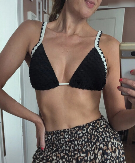 latina-milf-onlyfans top hübsche archiv