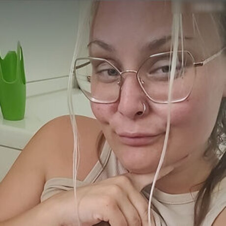 kurvige teen-onlyfans freie top archiv