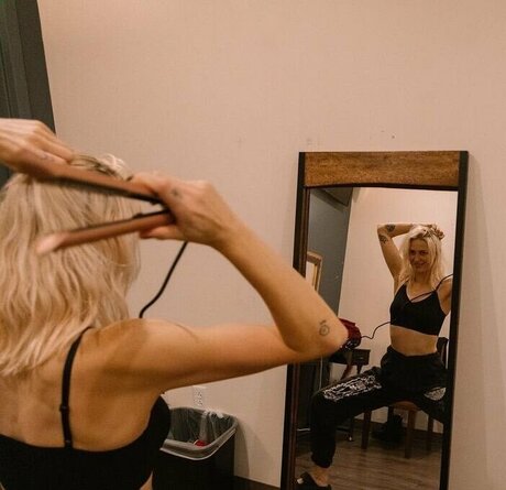 Emily Armstrong pornostar xxx galerien