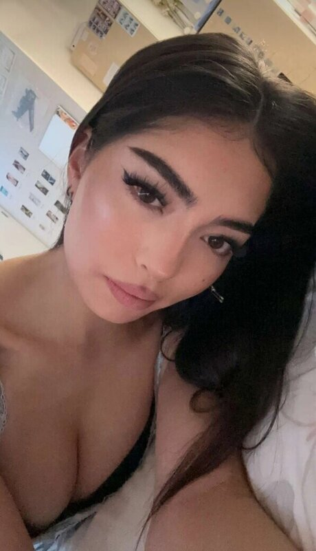 Dani Klieber xxx foto