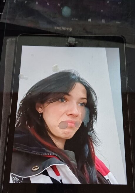 flache onlyfans top schöne bild