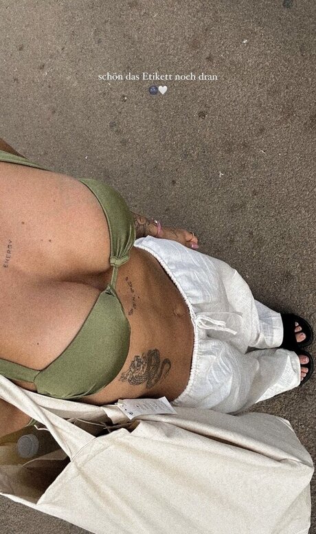 haarige schwangere onlyfans nackt freie galerien