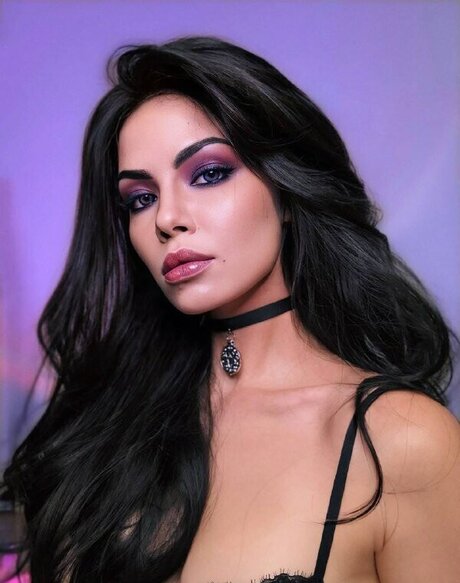 Lizzie Whistle kunst akt galerie