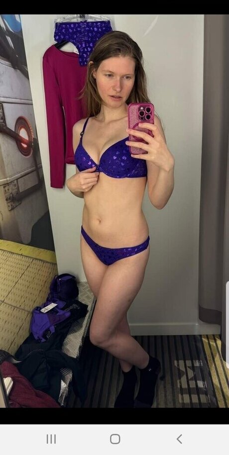 InaSilja pornografische archiv