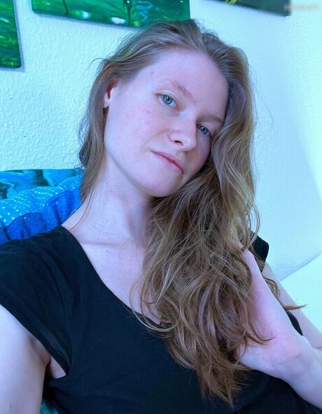 InaSilja model nacktheit fotos