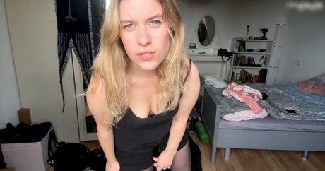 dünnes weißes mädchen nur fans heiße schöne bilder