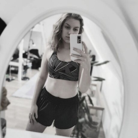 ebenholz nackt onlyfans xxx kunst galerien