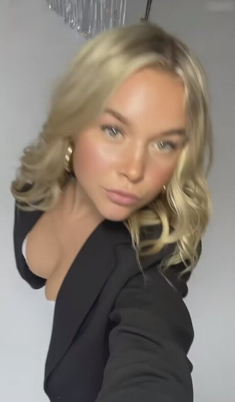 domina facesitting onlyfans kostenlose hd bilder