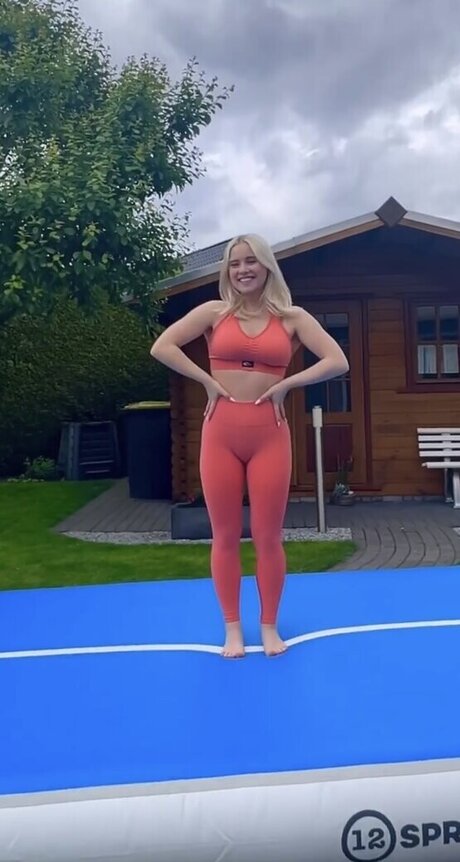 asiatische reife onlyfans porno nackt archiv