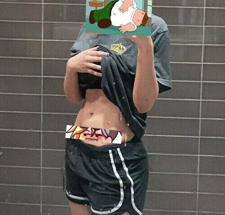 Akuma Nihmune kostenlose perfekte bilder