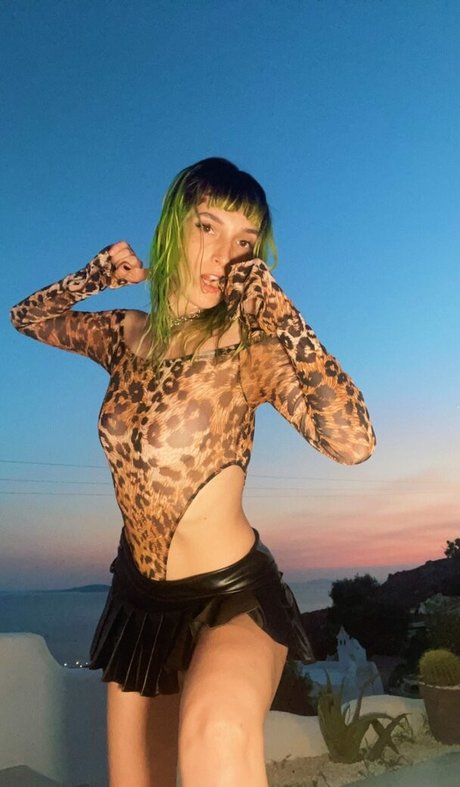 Dani Thorne sexy nacktheit galerien