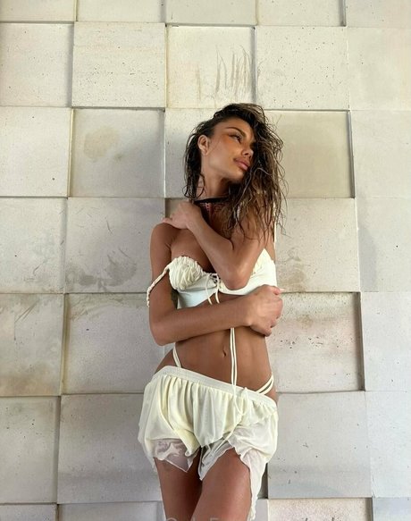 Sahara Ray exklusive porno bild