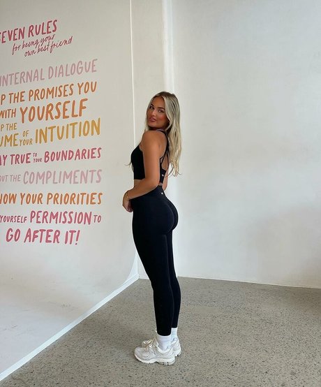 Olivia Prosser schauspielerin kunst bilder