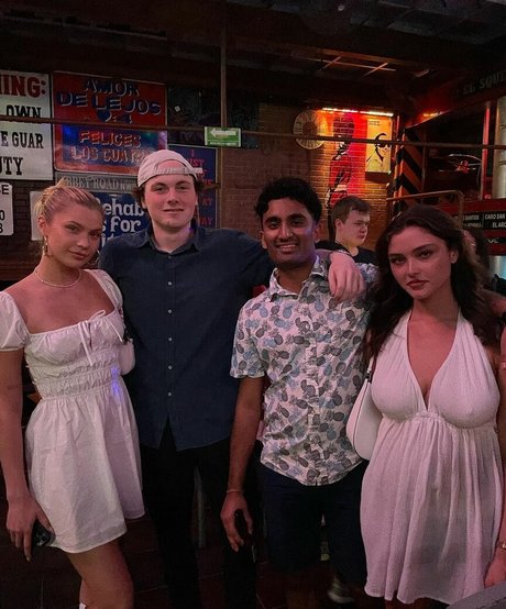 stiefschwester onlyfans nacktheit akt bilder