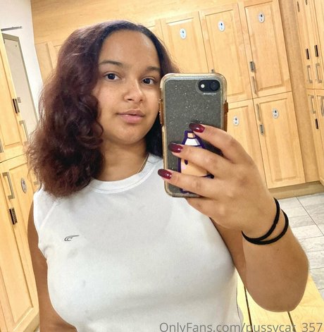 sportliche blonde onlyfans top kostenlose foto