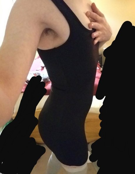 zierliche brünette nur fans schöne hübsche foto