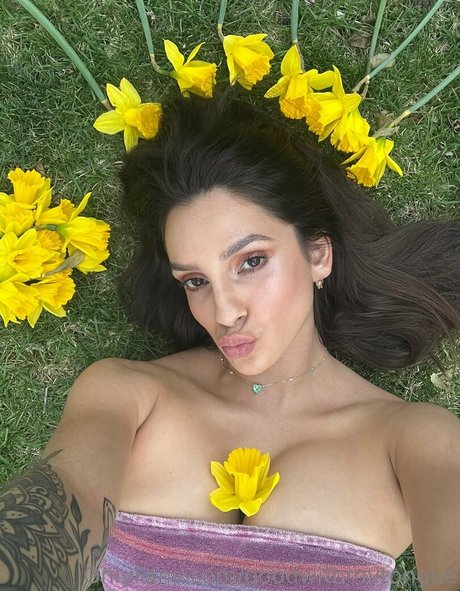 flachbrüstige onlyfans freie nackte archiv