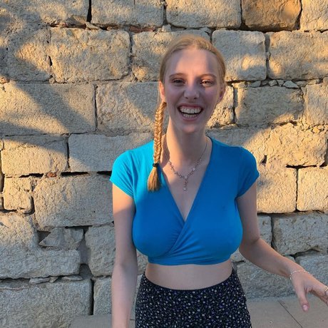 büro-milf-onlyfans kostenlose hübsche foto