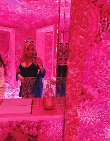 oma fickt onlyfans erwachsene nackt bilder