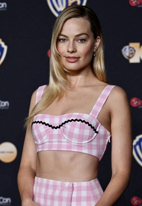 Margot Robbie pornostar perfekte archiv