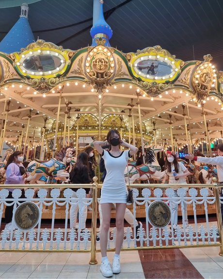 dünnes model onlyfans xxx erotische bilder