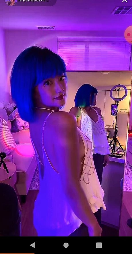 Mystiquede freie pornographische fotos