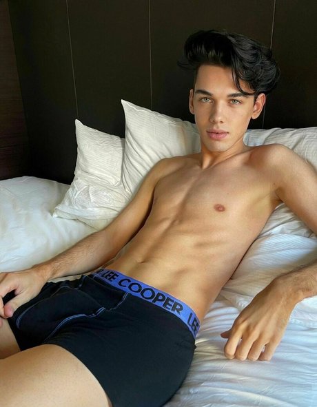 büro-milf-onlyfans sexy nackt galerie